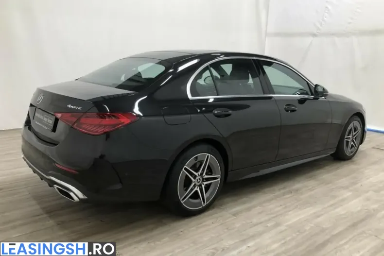 Mercedes-Benz C 300 (Clasa C) din 2024 cu 5.563 km - oferta MER202933 - foto 2