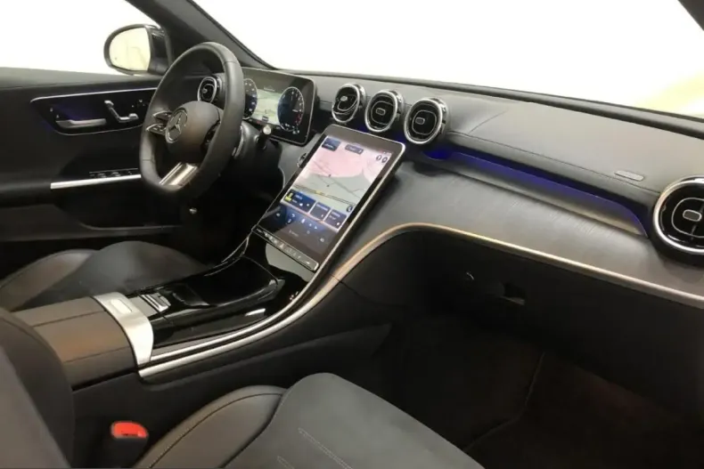 Mercedes-Benz C 300 (Clasa C) din 2024 cu 5.563 km - oferta MER202933 - foto 6