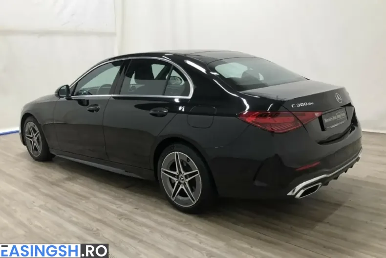 Mercedes-Benz C 300 (Clasa C) din 2024 cu 5.563 km - oferta MER202933 - foto 10