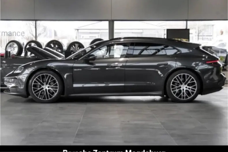 Porsche Taycan din 2024 cu 28.500 km - oferta POR202935 - foto 3