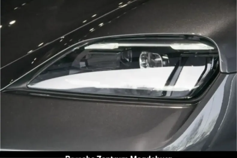 Porsche Taycan din 2024 cu 28.500 km - oferta POR202935 - foto 13