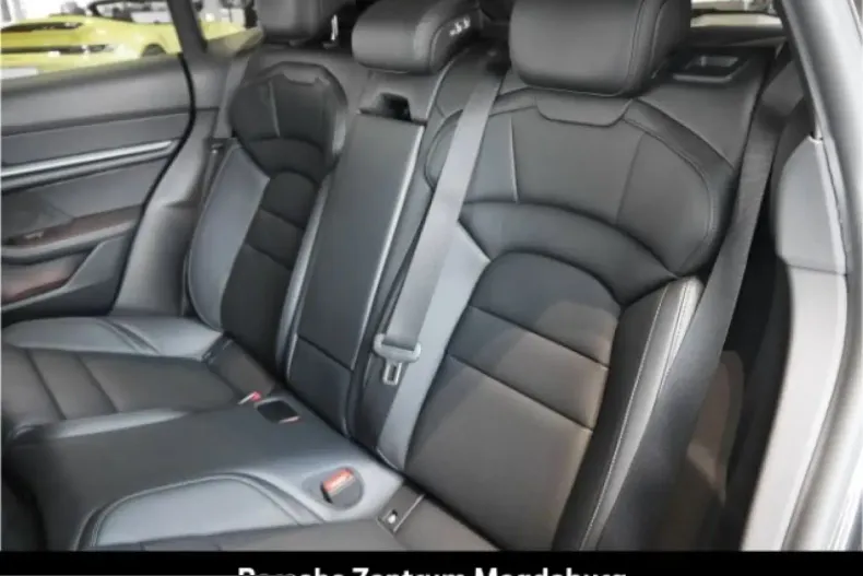 Porsche Taycan din 2024 cu 28.500 km - oferta POR202935 - foto 23