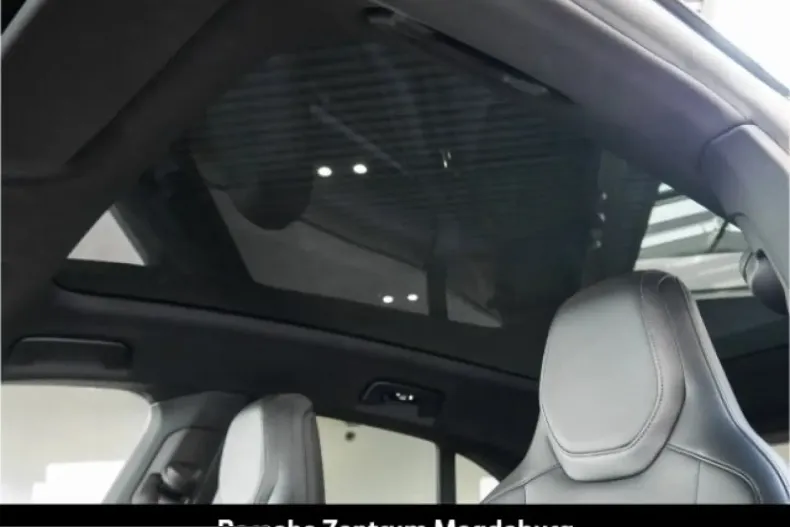 Porsche Taycan din 2024 cu 28.500 km - oferta POR202935 - foto 27