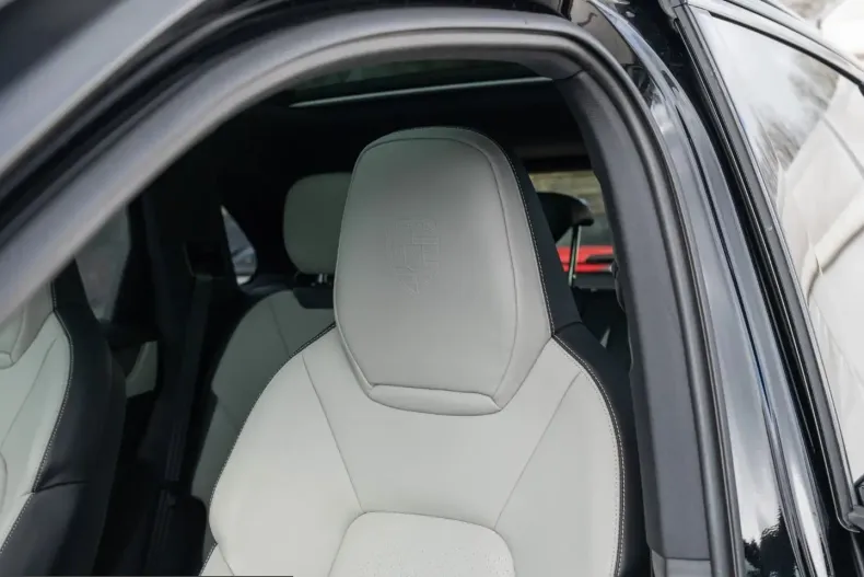 Porsche Cayenne din 2024 cu 23.500 km - oferta POR202940 - foto 19