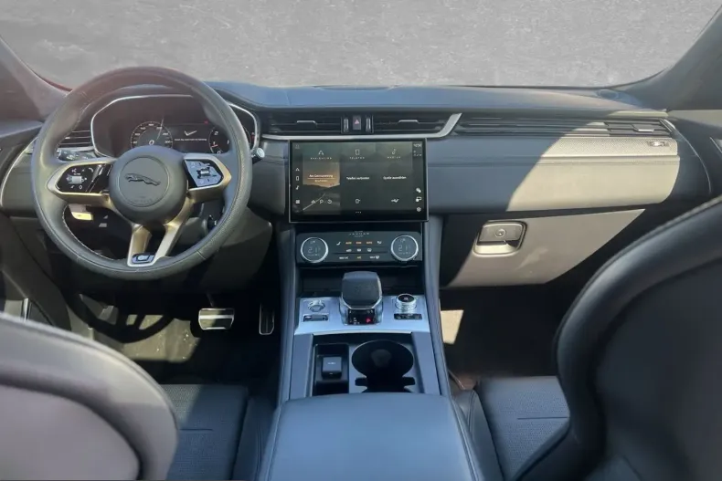 Jaguar F-Pace din 2023 cu 49.150 km - oferta JAG202942 - foto 5