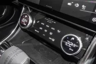 Jaguar XF din 2024 cu 10.660 km - oferta JAG202943 - foto 12