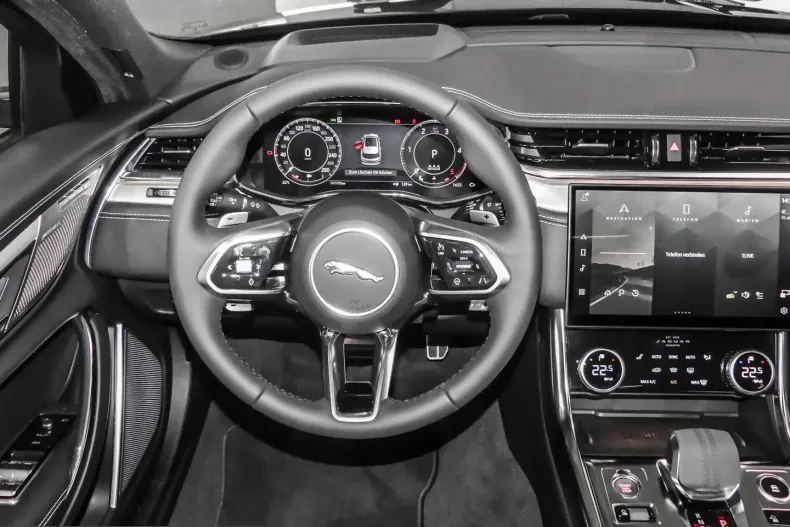 Jaguar XF din 2024 cu 10.660 km - oferta JAG202943 - foto 21