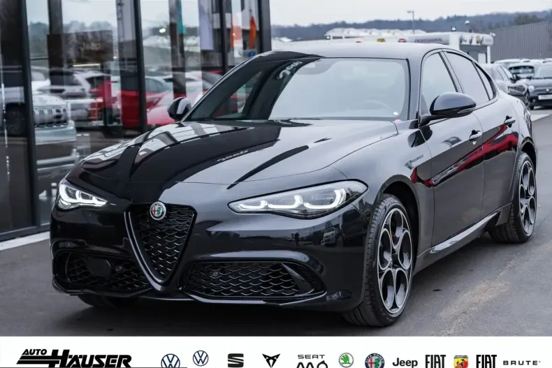 Alfa Romeo Giulia din 2023 cu 20.567 km - oferta ALF202946 - foto 1