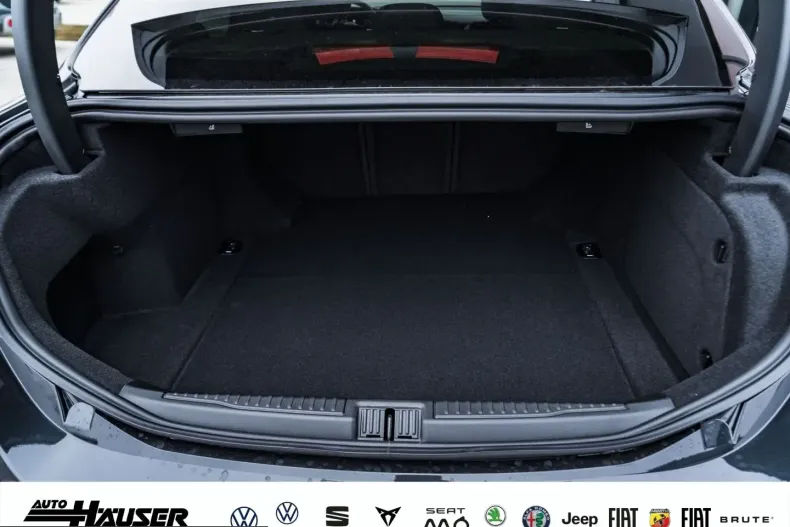 Alfa Romeo Giulia din 2023 cu 20.567 km - oferta ALF202946 - foto 9