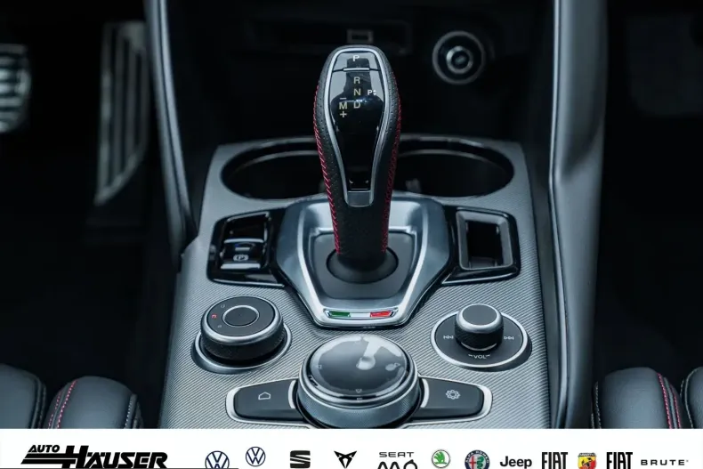 Alfa Romeo Giulia din 2023 cu 20.567 km - oferta ALF202946 - foto 15