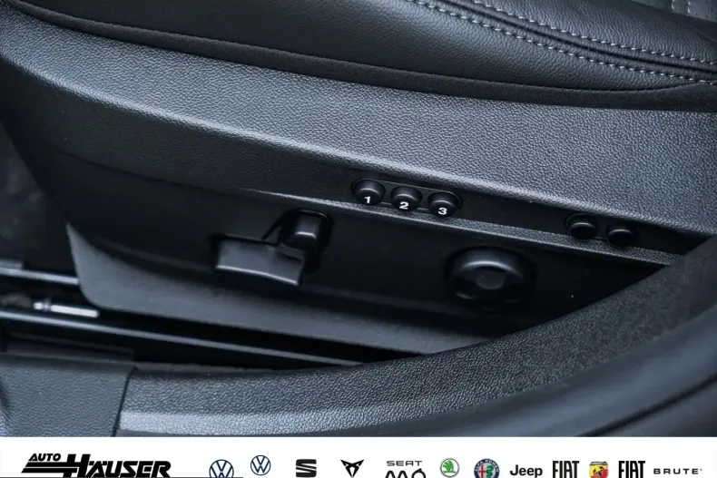 Alfa Romeo Giulia din 2023 cu 20.567 km - oferta ALF202946 - foto 16