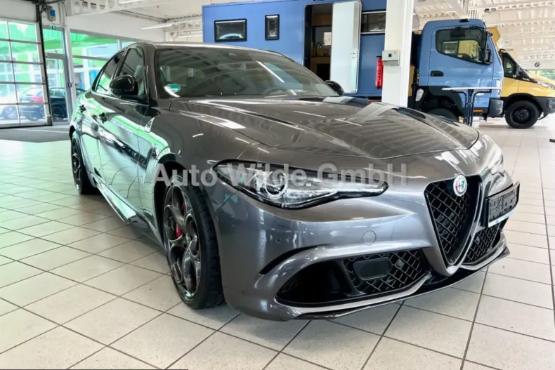 Alfa Romeo Giulia din 2023 cu 22.610 km - oferta ALF202947 - foto 2