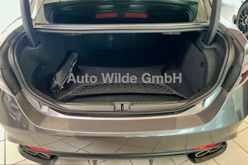 Alfa Romeo Giulia din 2023 cu 22.610 km - oferta ALF202947 - foto 23