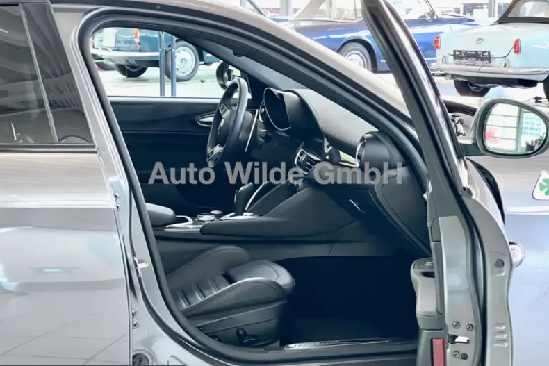 Alfa Romeo Giulia din 2023 cu 22.610 km - oferta ALF202947 - foto 25