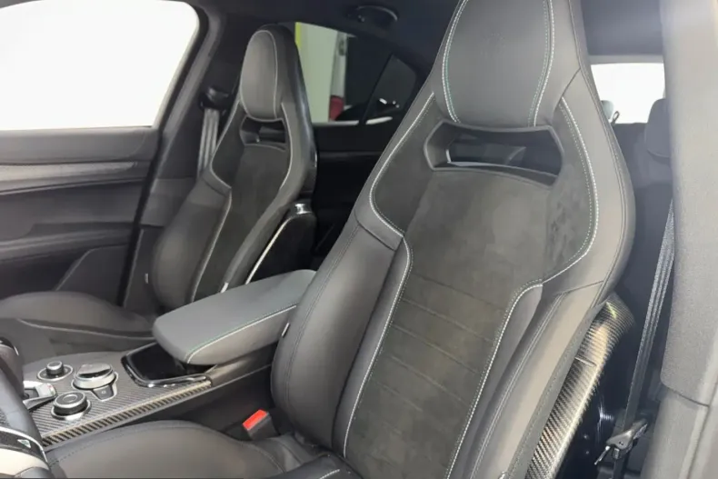 Alfa Romeo Stelvio din 2024 cu 25.000 km - oferta ALF202949 - foto 10