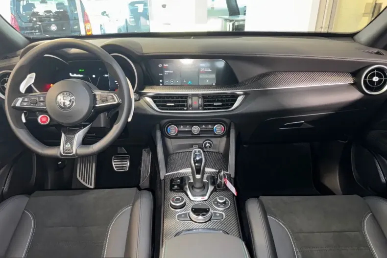 Alfa Romeo Stelvio din 2024 cu 25.000 km - oferta ALF202949 - foto 11