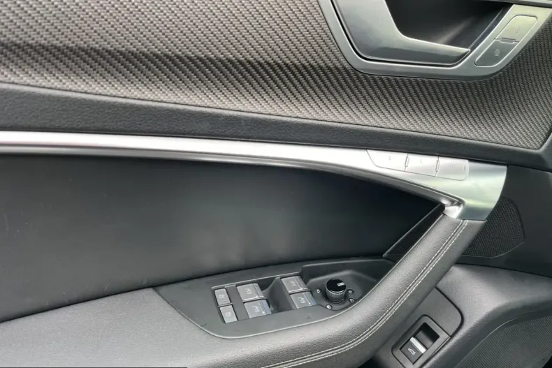 Audi S6 din 2022 cu 56.900 km - oferta AUD202955 - foto 13