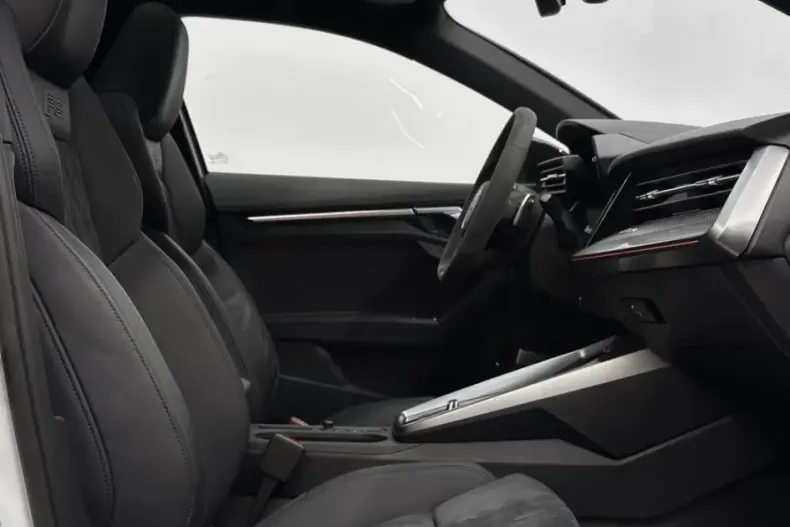 Audi RS3 din 2022 cu 79.900 km - oferta AUD202956 - foto 13