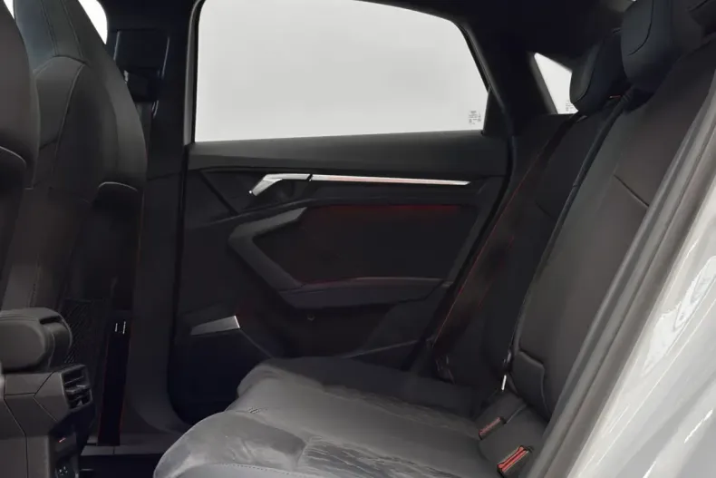 Audi RS3 din 2022 cu 79.900 km - oferta AUD202956 - foto 18