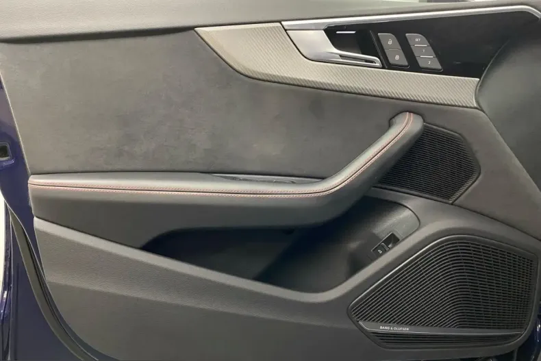 Audi RS4 din 2023 cu 65.088 km - oferta AUD202958 - foto 12