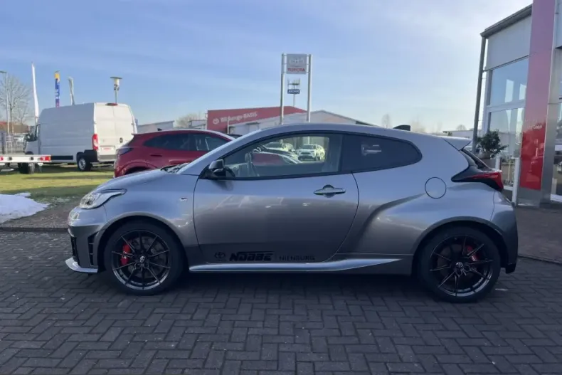 Toyota Yaris din 2024 cu 11.100 km - oferta TOY202960 - foto 2