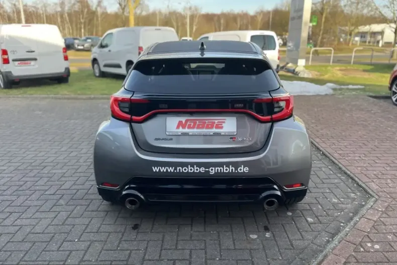 Toyota Yaris din 2024 cu 11.100 km - oferta TOY202960 - foto 4