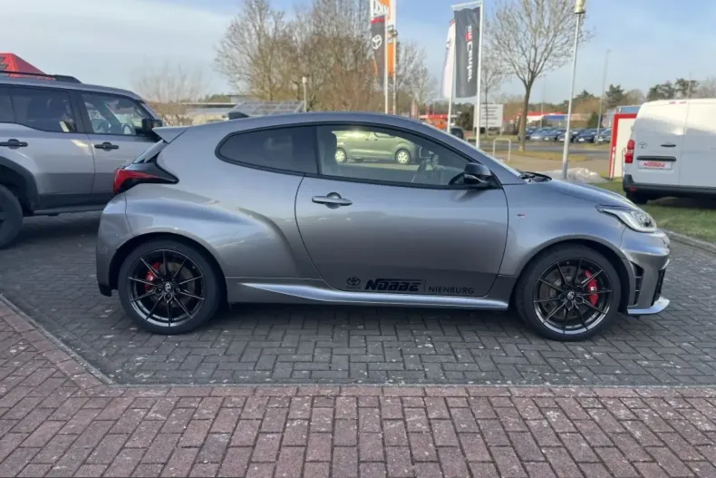 Toyota Yaris din 2024 cu 11.100 km - oferta TOY202960 - foto 6