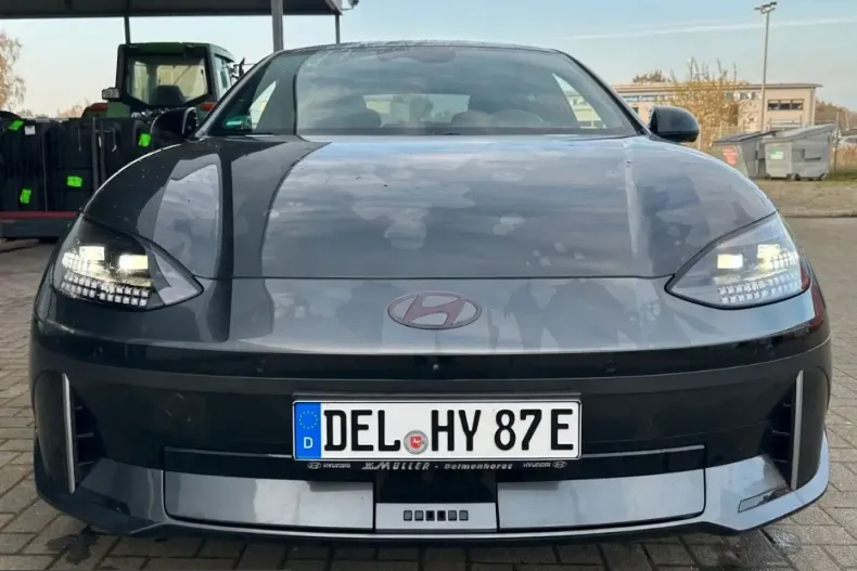 Hyundai IONIQ 6 din 2024 cu 50.000 km - oferta HYU202962 - foto 1