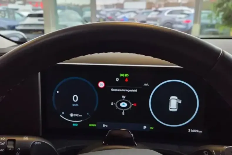 Hyundai Santa Fe din 2024 cu 31.500 km - oferta HYU202963 - foto 16