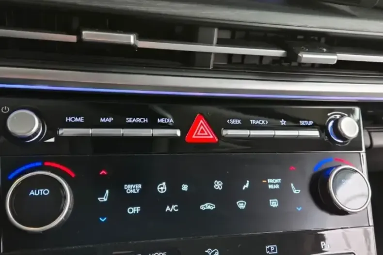 Hyundai Santa Fe din 2024 cu 31.500 km - oferta HYU202963 - foto 17