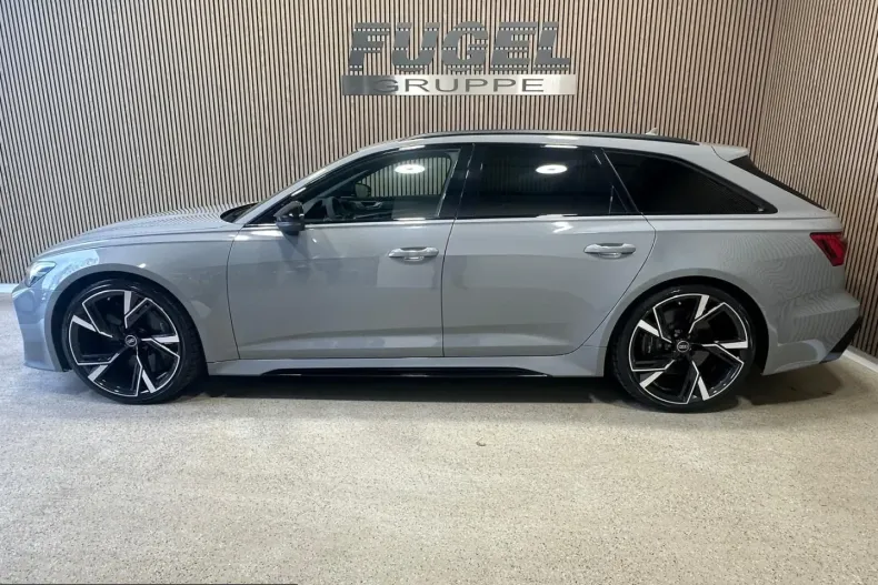 Audi RS6 din 2021 cu 76.330 km - oferta AUD202968 - foto 3