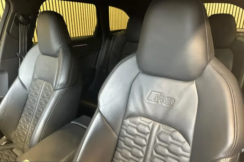 Audi RS6 din 2021 cu 76.330 km - oferta AUD202968 - foto 7