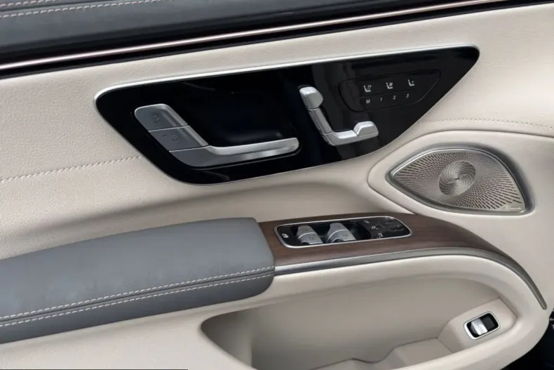 Mercedes-Benz EQS din 2021 cu 42.330 km - oferta MER202972 - foto 9