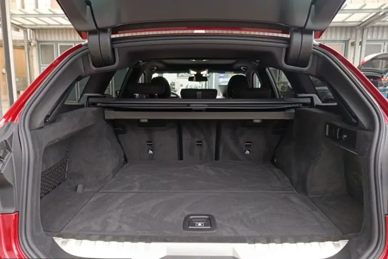 BMW 330 (Seria 3) din 2024 cu 25.822 km - oferta BMW202973 - foto 8