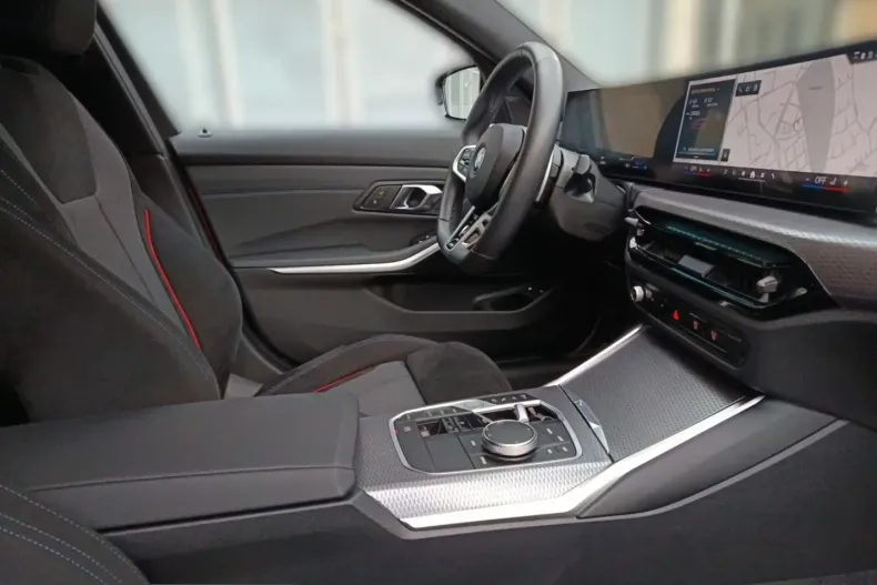 BMW 330 (Seria 3) din 2024 cu 25.822 km - oferta BMW202973 - foto 18