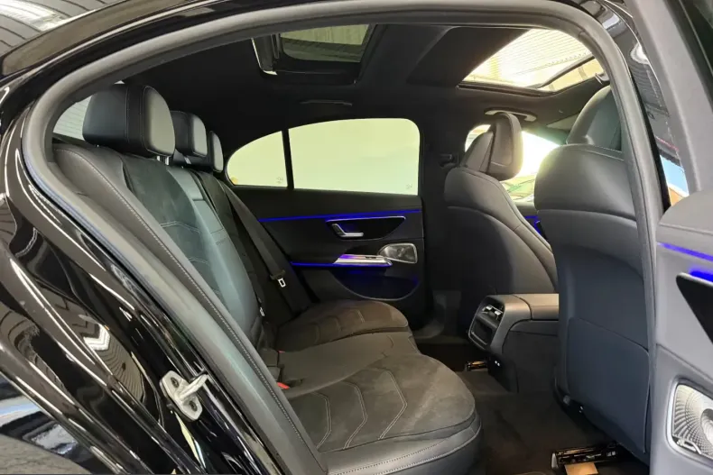 Mercedes-Benz E 200 (Clasa E) din 2025 cu 1.099 km - oferta MER202974 - foto 13