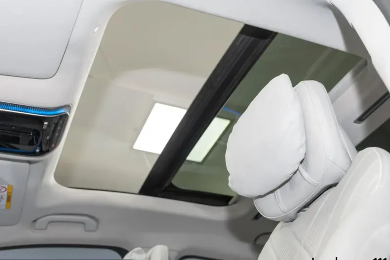 Mercedes-Benz EQS SUV din 2024 cu 37.214 km - oferta MER202983 - foto 11