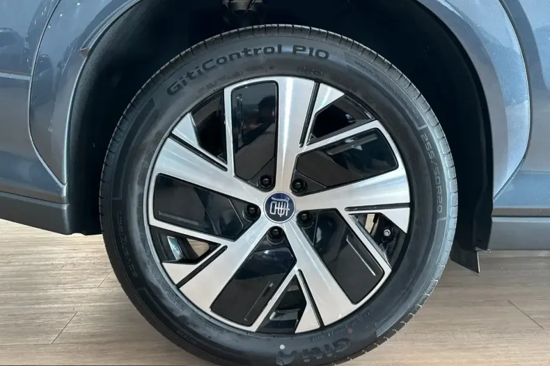 BYD Tang L din 2025 cu 6.100 km - oferta BYD202984 - foto 11