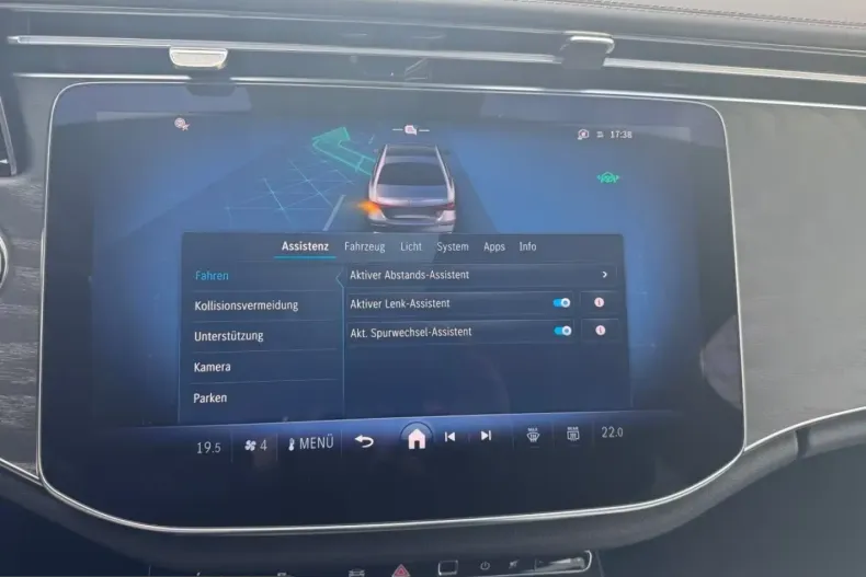 Mercedes-Benz E 200 (Clasa E) din 2025 cu 4.726 km - oferta MER202994 - foto 17