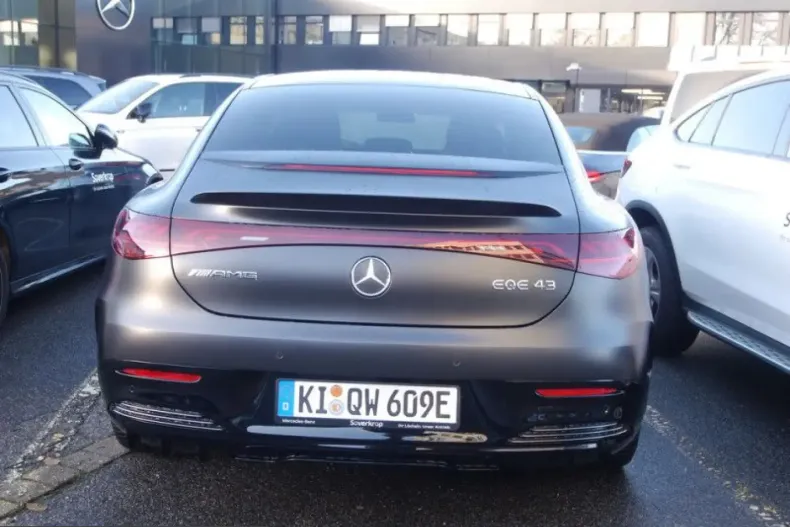 Mercedes-Benz EQE din 2022 cu 38.540 km - oferta MER202995 - foto 3