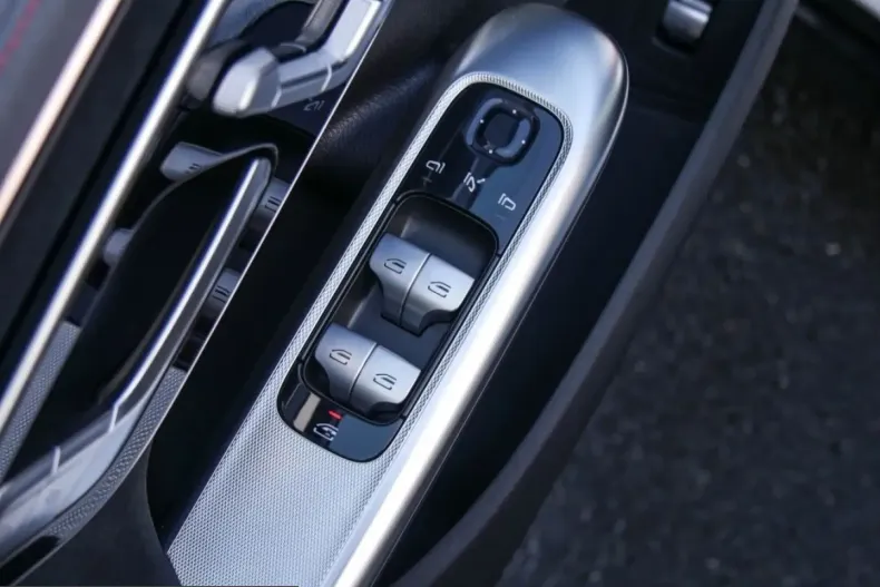 Mercedes-Benz EQE din 2024 cu 30.808 km - oferta MER202996 - foto 15