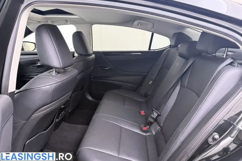 Lexus ES 300 din 2022 cu 137.519 km - oferta LEX202997 - foto 12