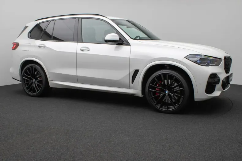 BMW X5 M50 (Seria X) din 2023 cu 41.326 km - oferta BMW202999 - foto 3