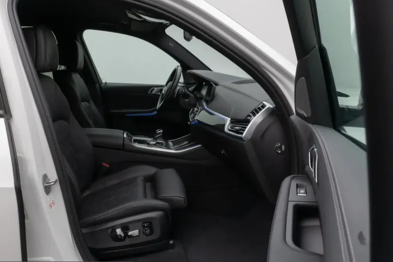 BMW X5 M50 (Seria X) din 2023 cu 41.326 km - oferta BMW202999 - foto 22