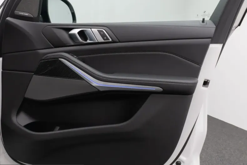 BMW X5 M50 (Seria X) din 2023 cu 41.326 km - oferta BMW202999 - foto 29