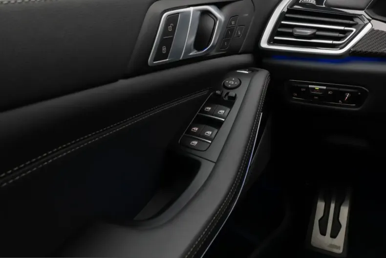 BMW X5 M50 (Seria X) din 2023 cu 41.326 km - oferta BMW202999 - foto 32