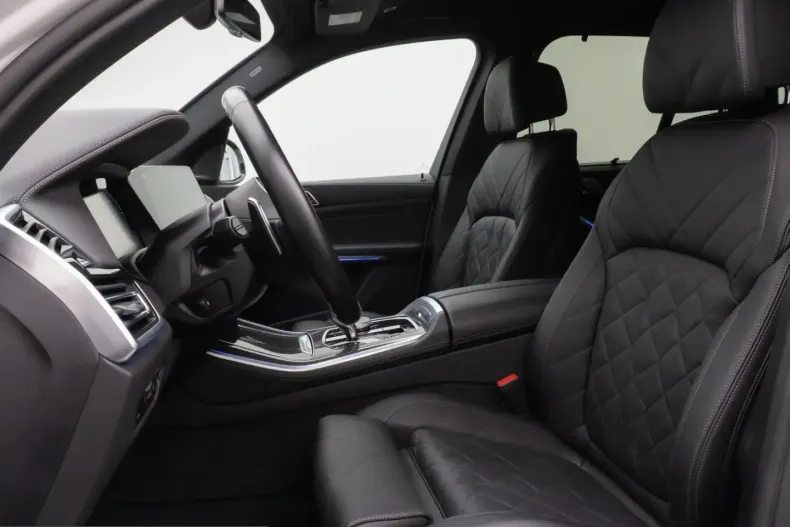 BMW X5 M50 (Seria X) din 2023 cu 41.326 km - oferta BMW202999 - foto 33