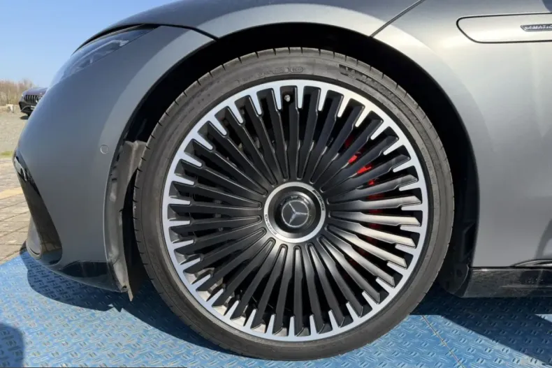 Mercedes-Benz EQS din 2022 cu 48.504 km - oferta MER203002 - foto 25