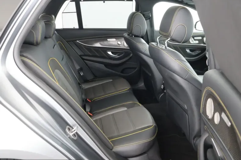 Mercedes-Benz E 63 AMG (Clasa E) din 2022 cu 48.400 km - oferta MER203003 - foto 9