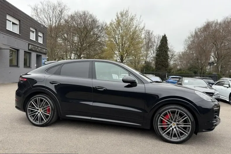 Porsche Cayenne din 2021 cu 83.000 km - oferta POR203004 - foto 3